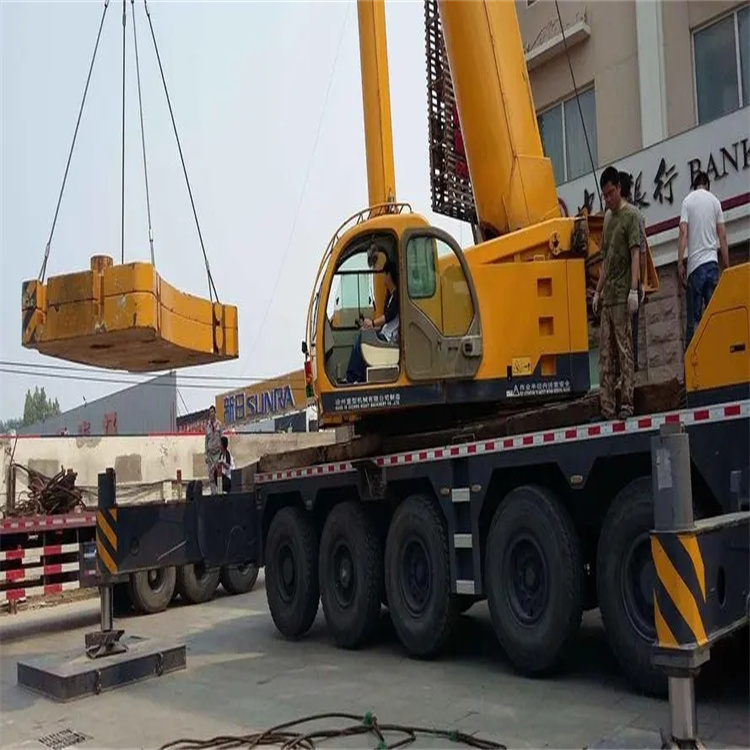 工业园区当地吊车出租|机器吊装|75吨|工厂搬迁服务